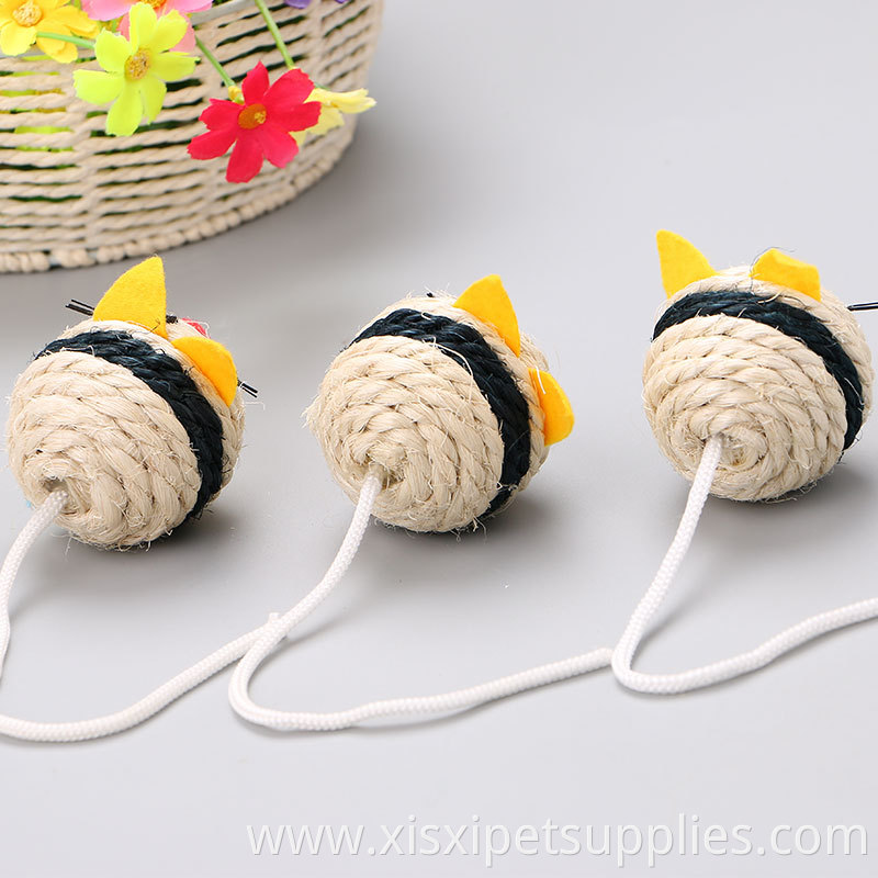 Hot sale pet products mouse shape sisal sound ball cat toy